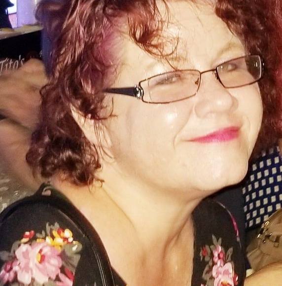 Meet your Posher, Amy - Picture 1 of 1